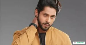 Baseer Ali Height in Feet