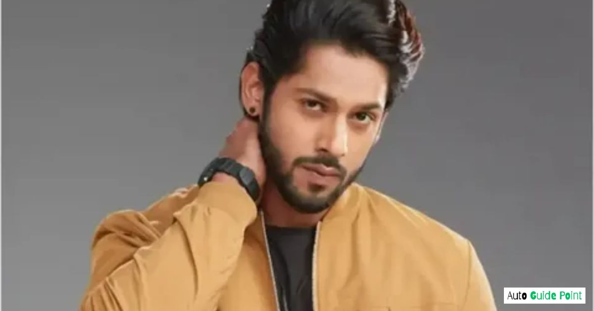 Baseer Ali Height in Feet