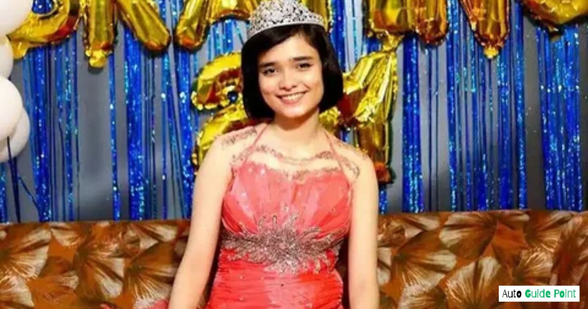 Meethika Dwivedi Age